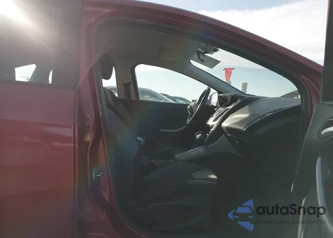 2012 Ford Focus Se из США, поврежденный, VIN 1FAHP3K21CL215958